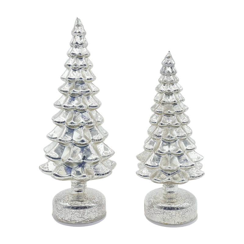 Caratteristiche principali degli alberi di Natale in vetro: elevata trasparenza, luce LED integrata e texture premium