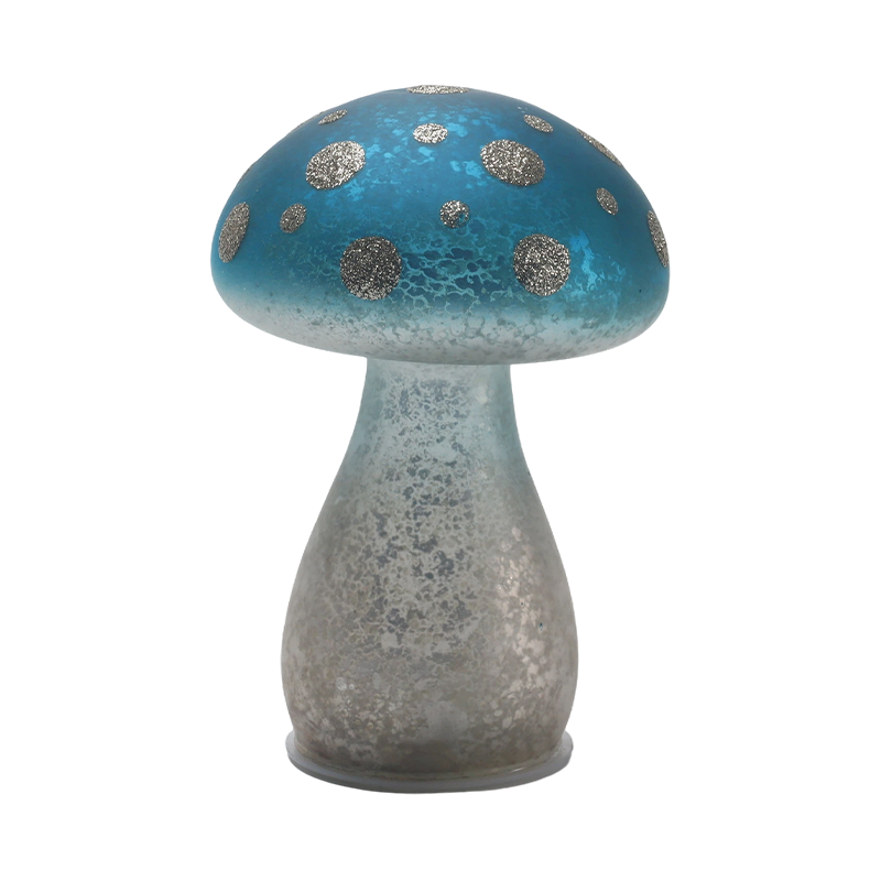 Ornamento di funghi in vetro smerigliato blu sfumato fatto a mano con punti glitter argento con decorazione a led
