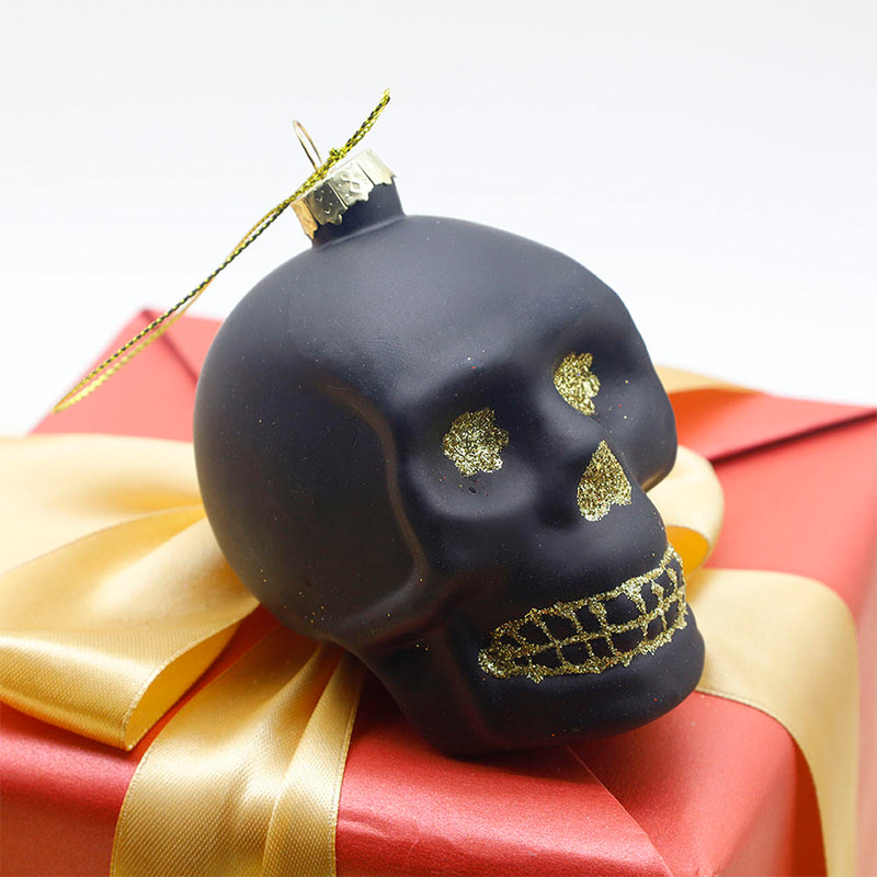 Set di ornamenti con teschio in vetro di Halloween 8 * 9 cm