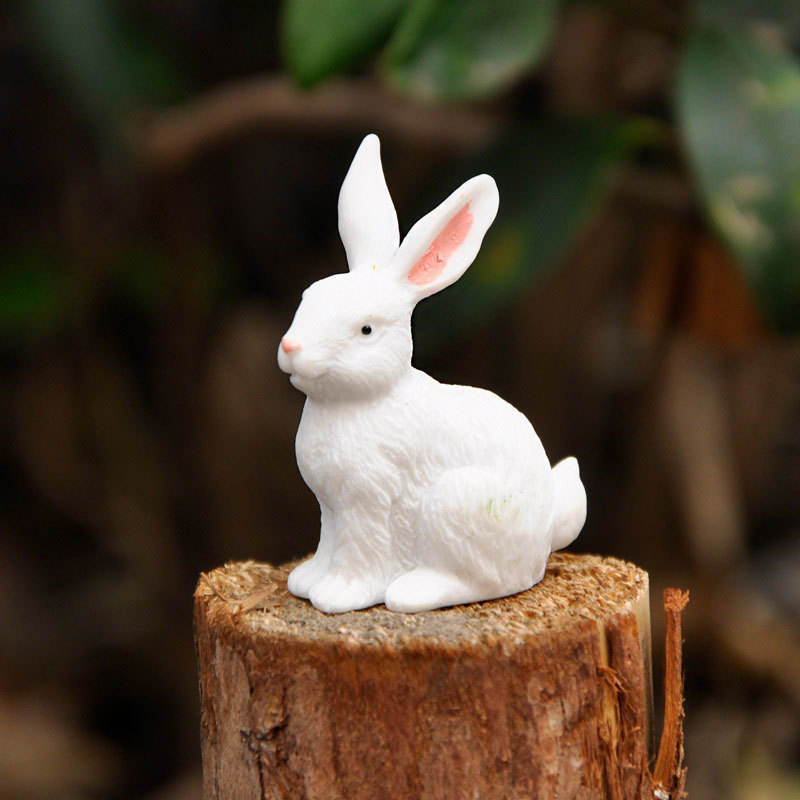 Set di decorazioni per figurine di coniglietto pasquale in resina da 8 cm