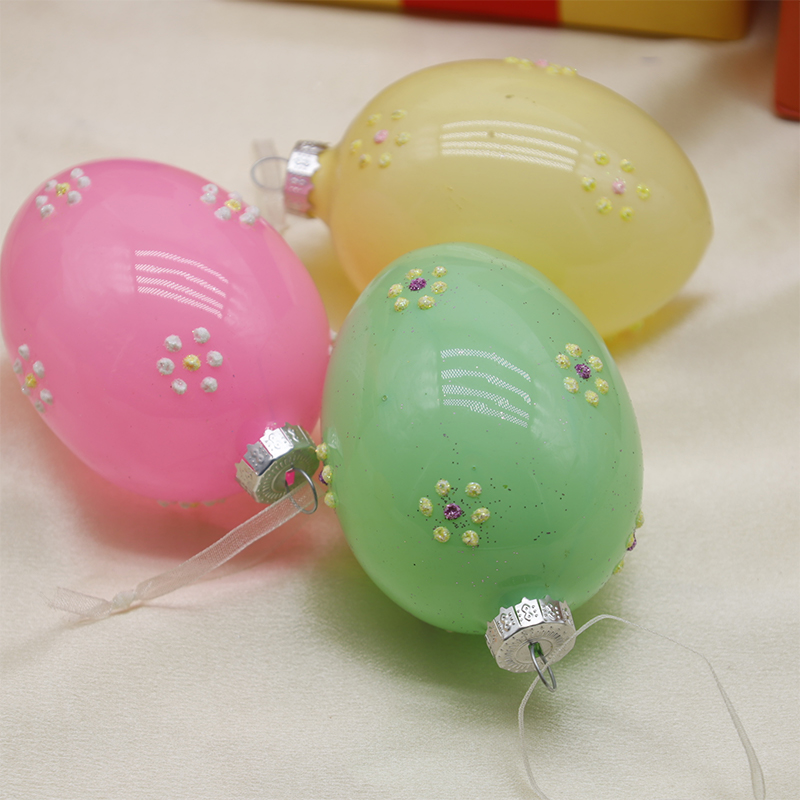 Set di decorazioni per uova di Pasqua in vetro da 6 x 8 cm